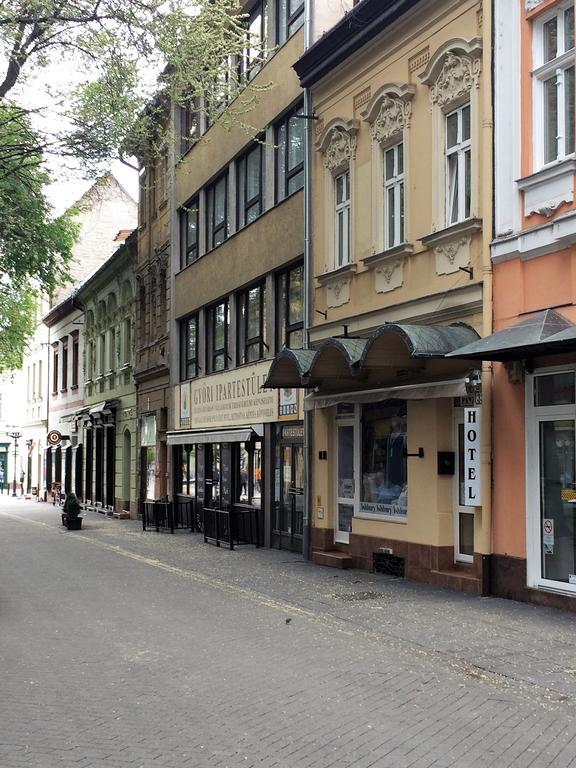 Appartamento Kucko Panzio Győr Esterno foto